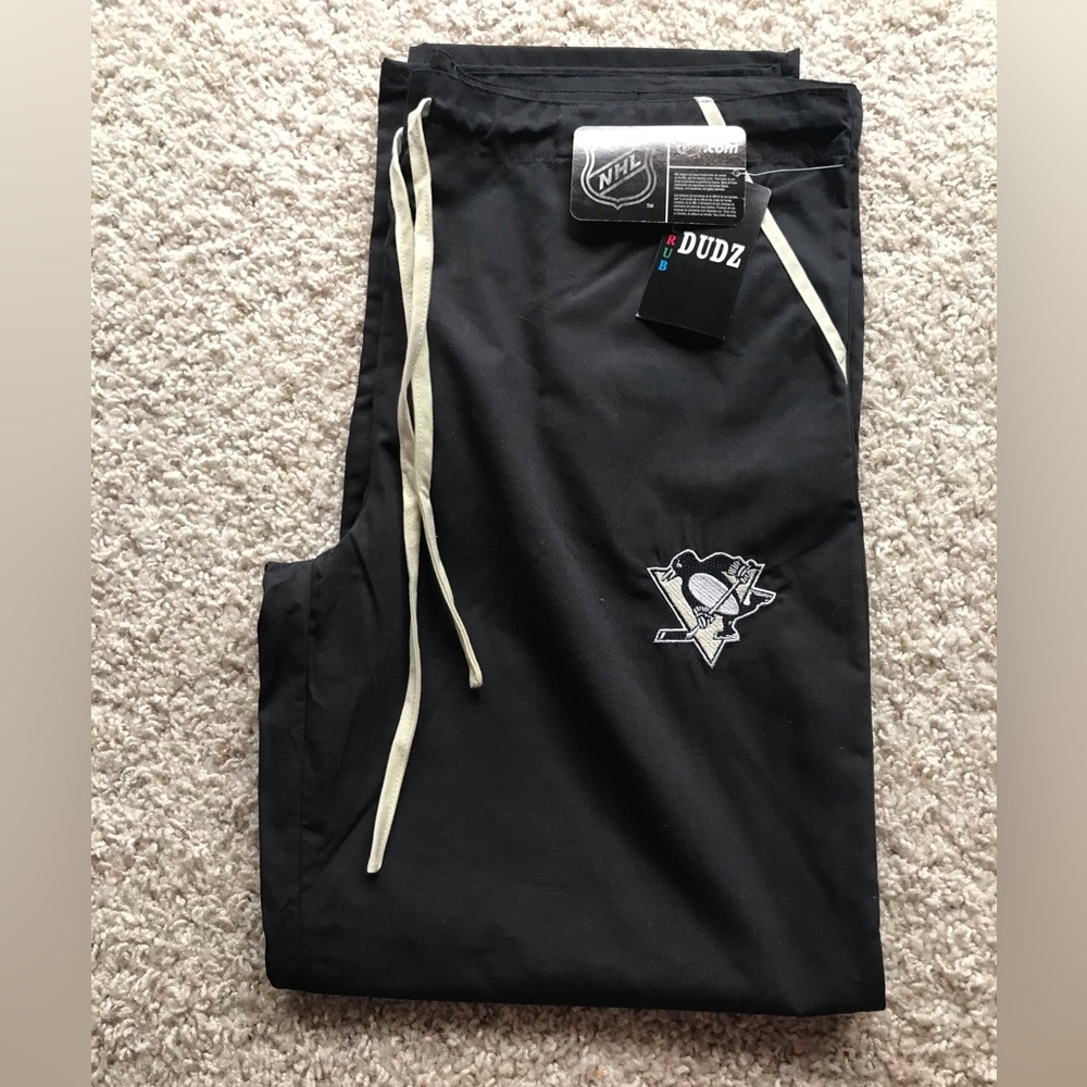 Scrub pants